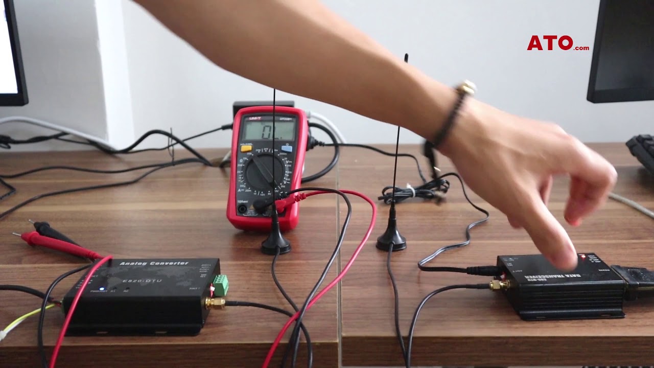 Industrial wireless data transmission control test / Data Transfer Unit ...