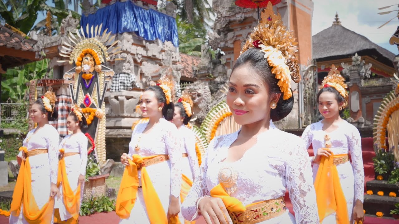 TARI REJANG PUSPA PUJA | Cipt. Ketut Rena | Idea Dr. I Wayan Gede Rumega, SH., MH. (9 ORANG PENARI)