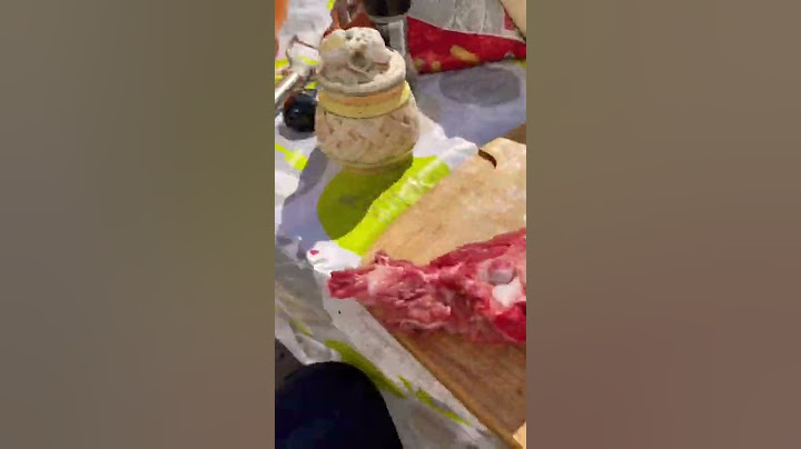 Кот 🐈 и мясо 🥩