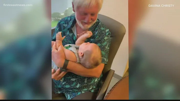 Family of COVID-19 patients hoping to find ECMO machine