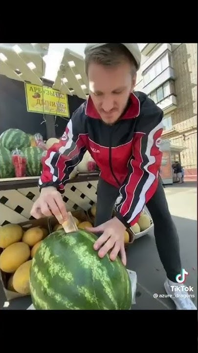Лучший продавец арбузов 😂😂😂 - YouTube