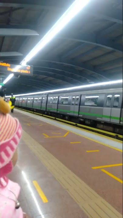 bengolre mejistik metro station 🚉🚉🚉