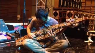 Ridho hafiedz playing Sape 2015