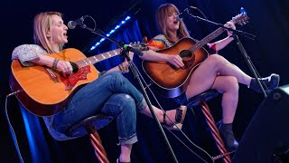 Video thumbnail of "Veruca Salt ~ "Eyes On You" Live and Acoustic (Federal Bar, 2015)"