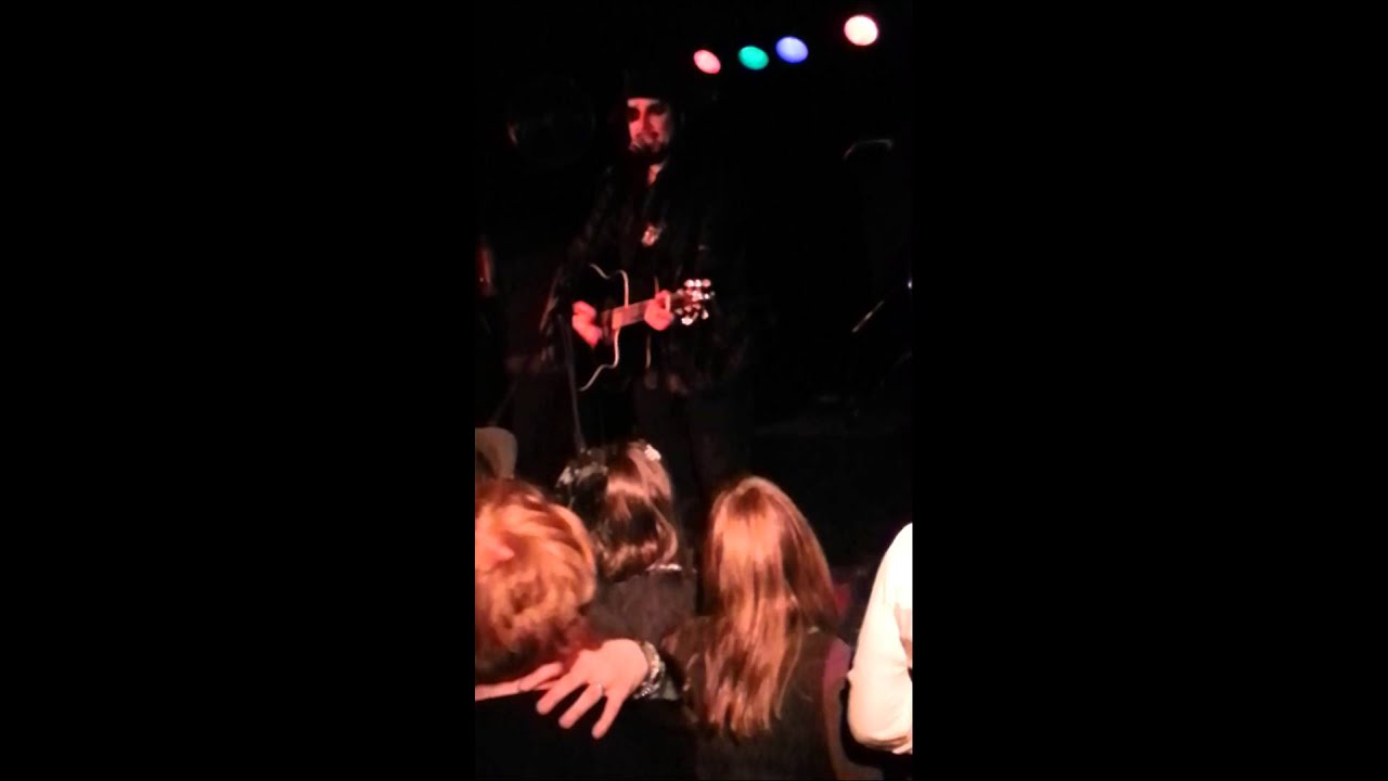 Voltaire in Seattle(5) - U.S.S. Make Shit Up