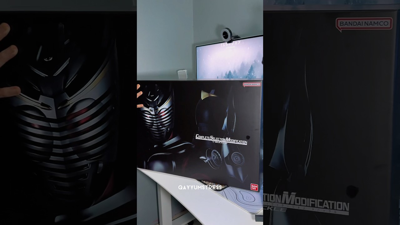 Unboxing CSM Kamen Rider Ryuki V Buckle 