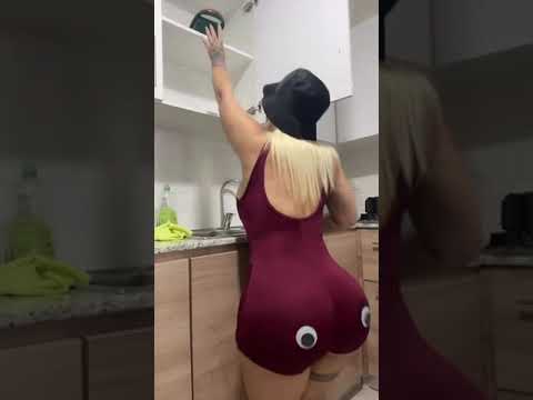 Hot girl cleaning house #shorts