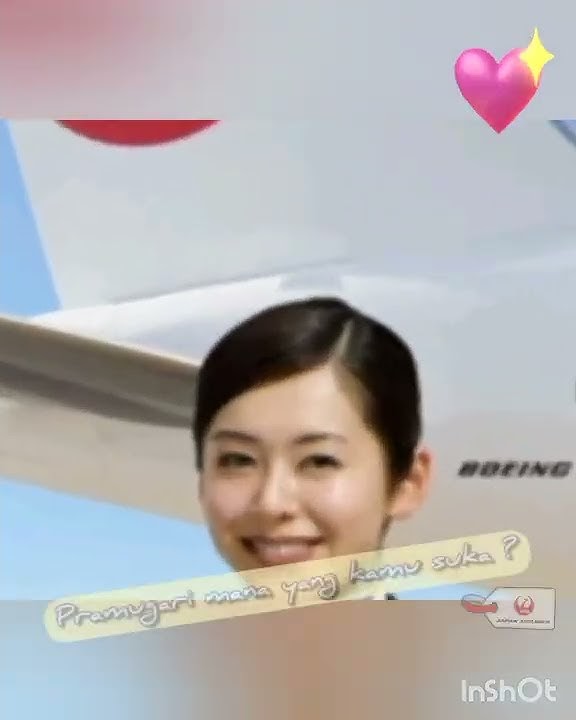 Busana  Pramugari Emirates, Japan Airlines & Cathay Pasific