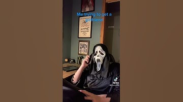 Me trying to get a girlfriend #ghostface #scream
