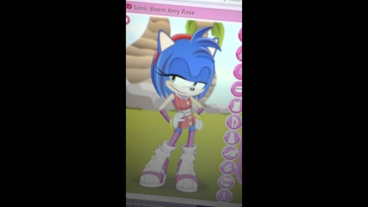 Me dressing up Amy Rose! 