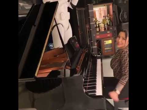 آشتی نیلی و پویان مختاری