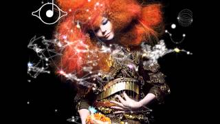 Björk - Mutual Core chords