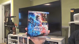 STAR WARS THE RISE OF SKYWALKER BLU-RAY CLOSE UP AND INSIDE LOOK (STAR WARS EPISODE IX BLURAY)