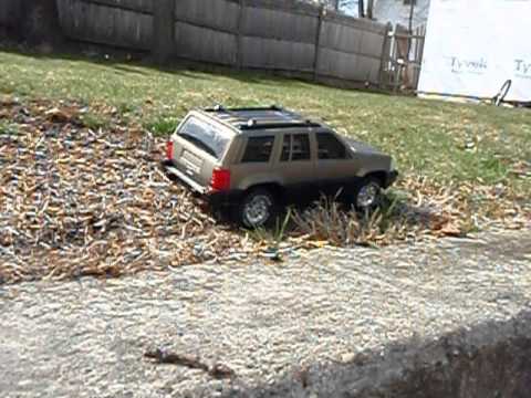 Mini R/C Jeep Grand Cherokee with Custom Paint Job II ...