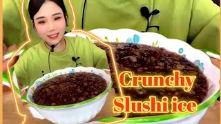 ASMR ICE YY'S EATING CRUNCHY SLUSHI ICE
