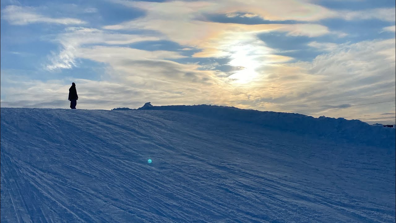 Beginner ski at Dagmar ski resort