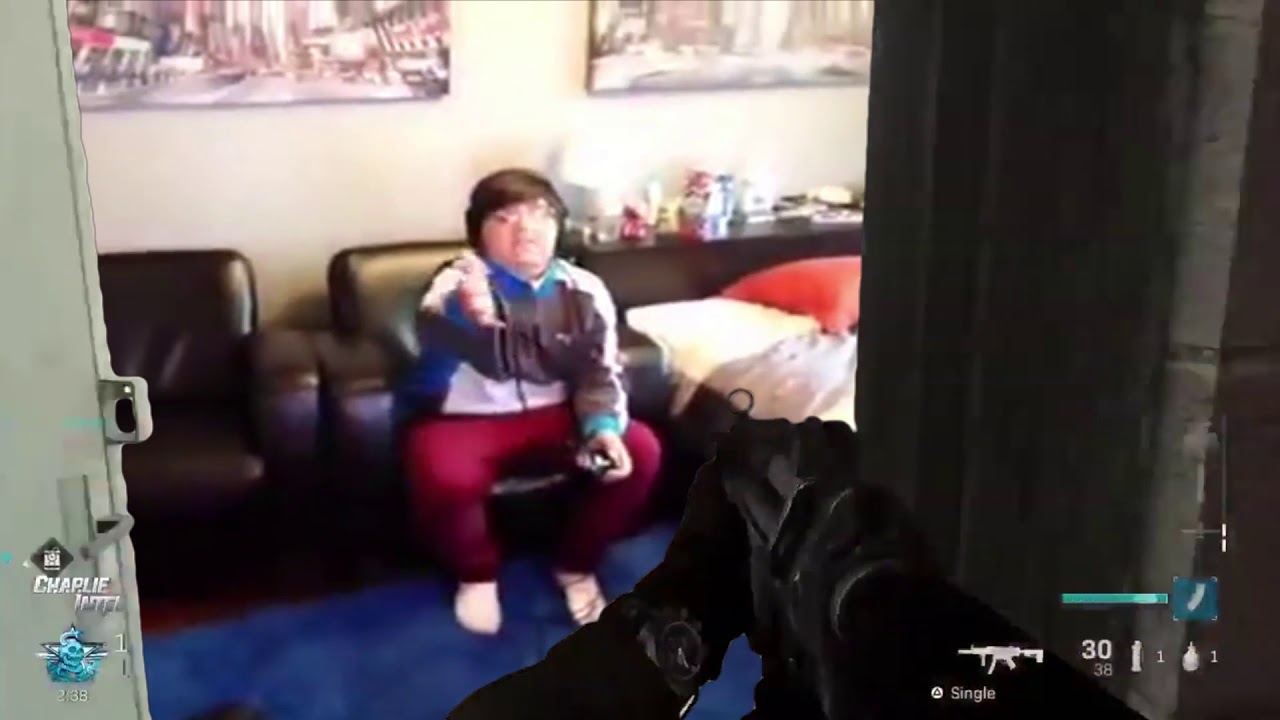 GET TF OUT OF MY ROOM IM PLAYING MINECRAFT! | COD Modern Warfare - YouTube