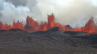 Islanda: le immagini della nuova eruzione vulcanica, migliaia le persone evacuate