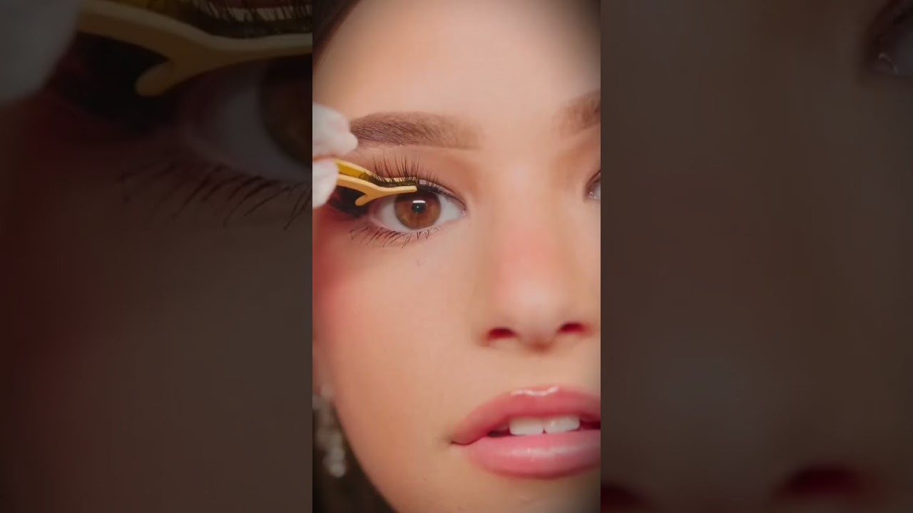 Brooke Monke is going viral for revealing her makeup brand...🙂‍↔️