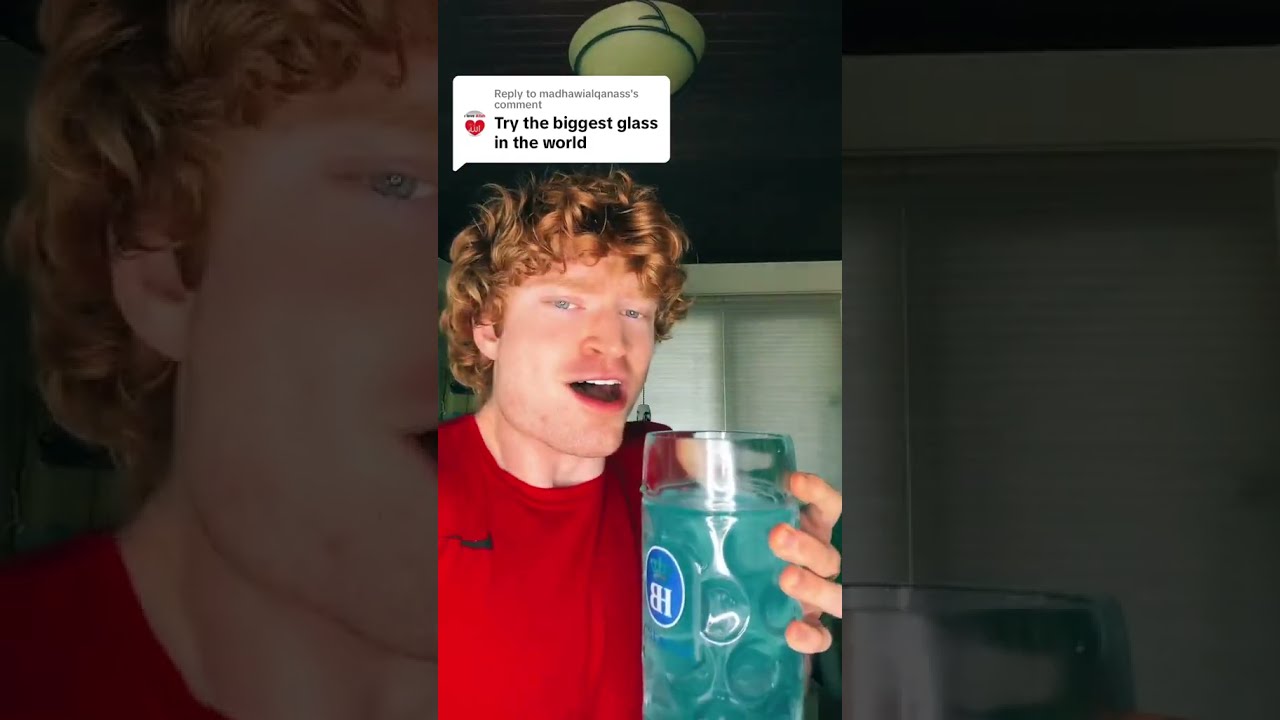 Rattlin Bog Chug With The Biggest Glass In World