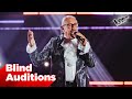 Giancarlo canta “Through the barricades” di Spandau Ballet | The Voice Senior Italy Blind Auditions