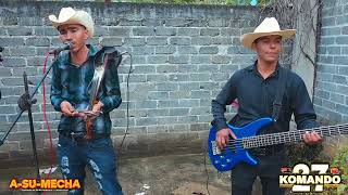 Morenita Labios Rojos - Komando 27