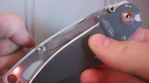 Spyderco Paramilitary 2 - how the lock works