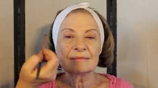 How to - Makeup for Mature Women. Subtle highlight and contour tips