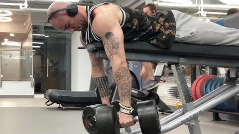 The Virgin Dumbbell Seal Row Fan vs The Chad Assault Bike Enjoyer