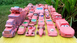 Clean up muddy minicars & disney car convoys🏎🚗🚚! Play in the garden