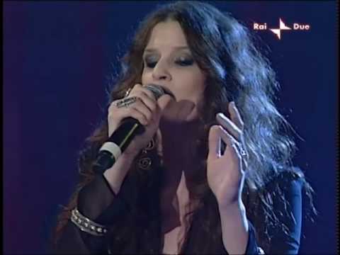 Irene Fornaciari, Gary Go & Reverend Jerkins - We are the world (live@Concerto di Natale 2009)