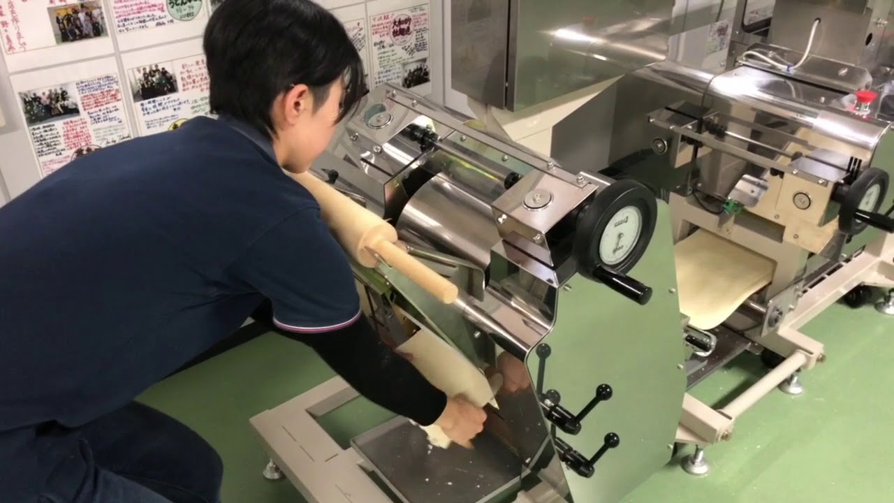 Richmen King 3000. Large-scale ramen-machine - YouTube