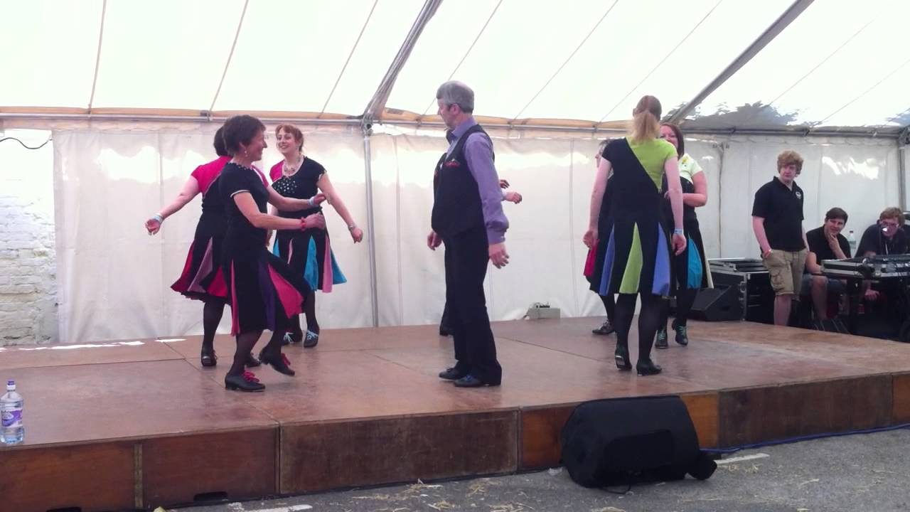 Tappalachian dancing Big Mac at Wimborne 2013