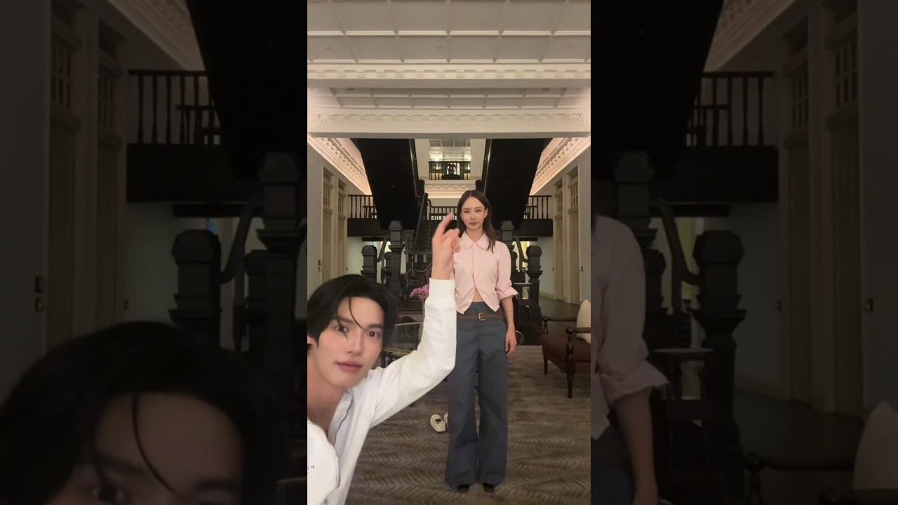 Win made this trend with P'Toey. So cute🤏🏻 