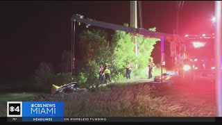 1 dead and 2 airlifted to hospital after boat crash near Key Largo, officials say