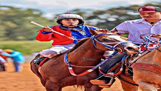 LA RUBY - AARON CHAVEZ Y SUS TAPADOS Information