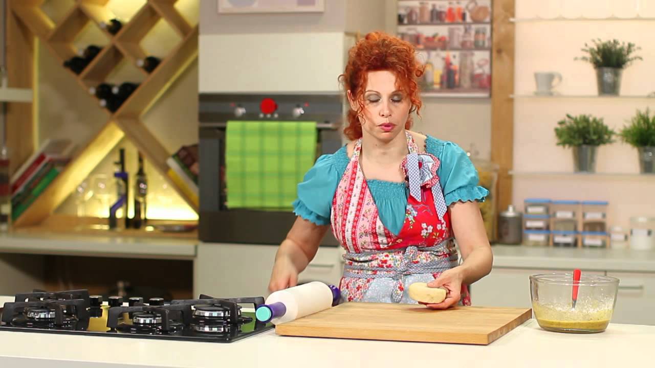 Kuhari : Žakline Troskot - Pita od oraha