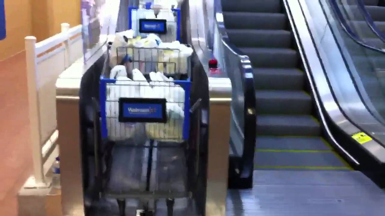 Walmart Supercenter two floors escalator, Stock Video