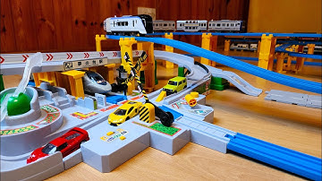 Plarail Shinkansen and Tomica toy town Building#トミカ #新幹線 #قطارات #trem #train #tomica #火車