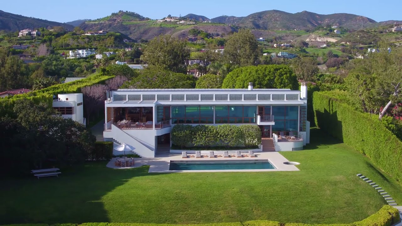 WhatsApp co-founder, Jan Koum, $100M Malibu mansion.