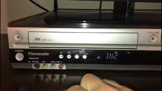 Demonstration On My Panasonic VCR/DVD Combo On My 101 Dalmatians 1992 Demo VHS