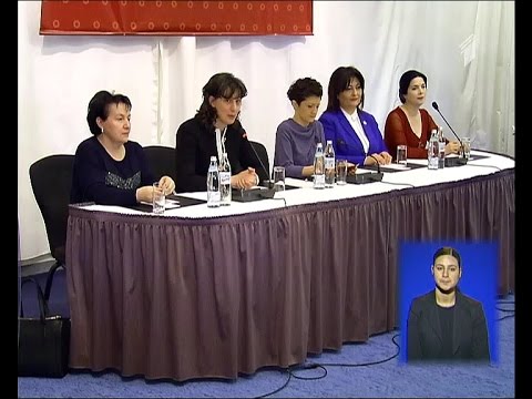 წულუკიანმა ნოტარიუსები დააჯილდოვა