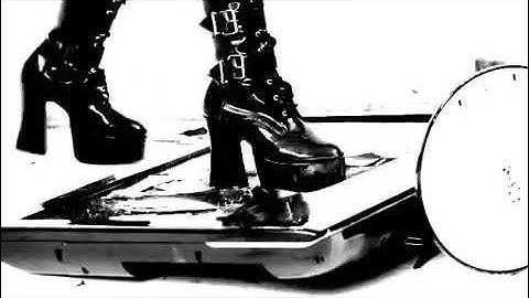 RED INDUSTRIE feat PSYCHE - "Strength" (OFFICIAL VIDEO CLIP)