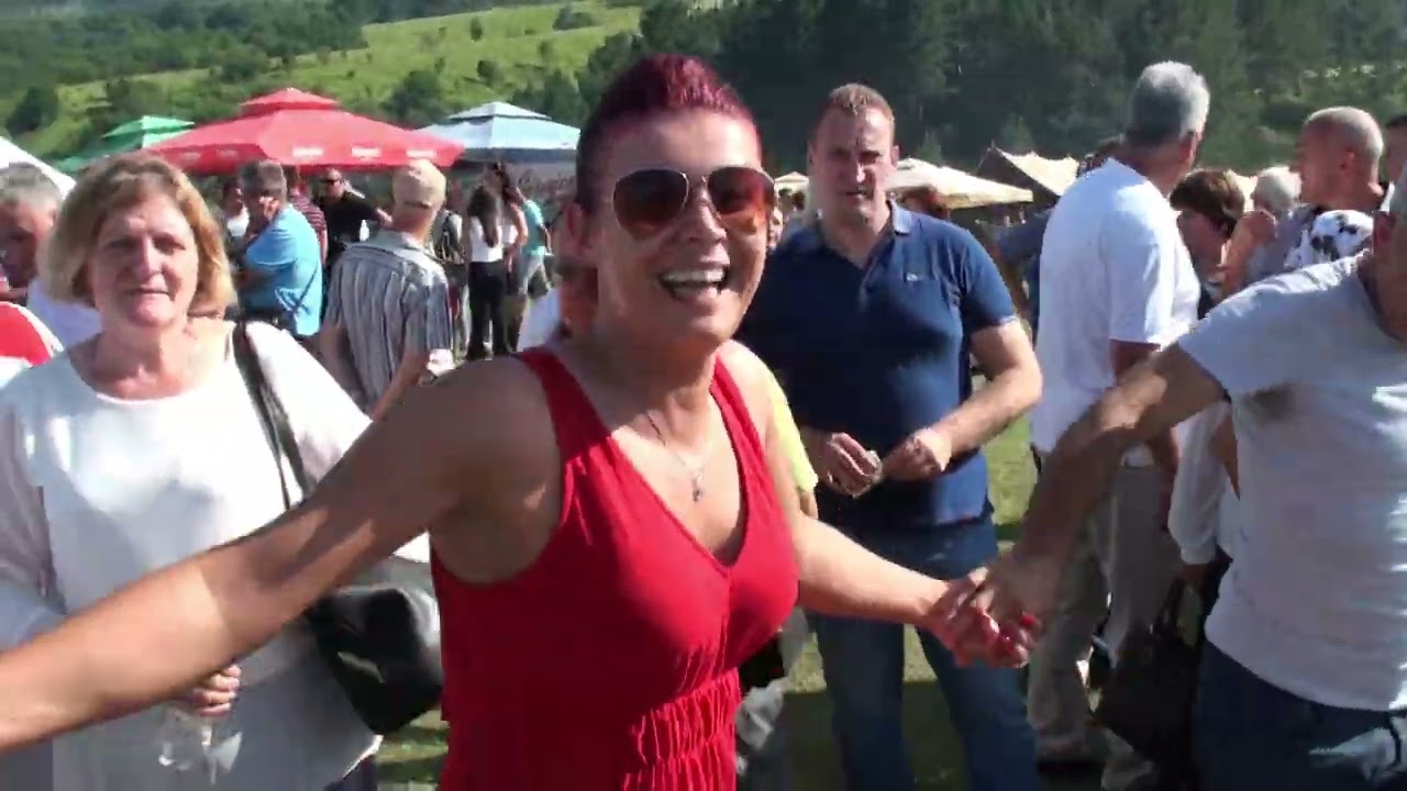 Ah Ljepote Ah Miline Extra MiX kolo 027 @mcoko63 & 4.K by Bosanski Adeti.