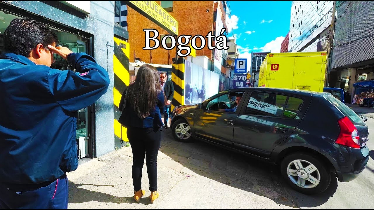 Bogotá - Walking around Chapinero - Near Zona G - Colombia