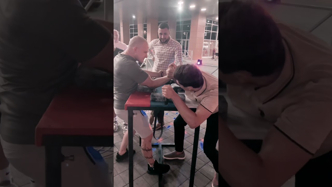 Заруба на тц Галерея💪Схватка 2-я✊ 