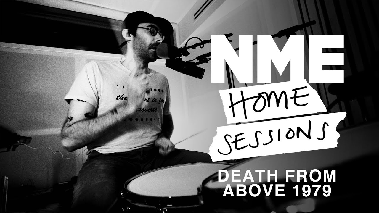 Death From Above 1979 初期のダンサブルな音に回帰したニューアルバム Is 4 Lovers をリリース Indienative