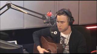 Olly Murs sings Enrique Iglesias' Hero