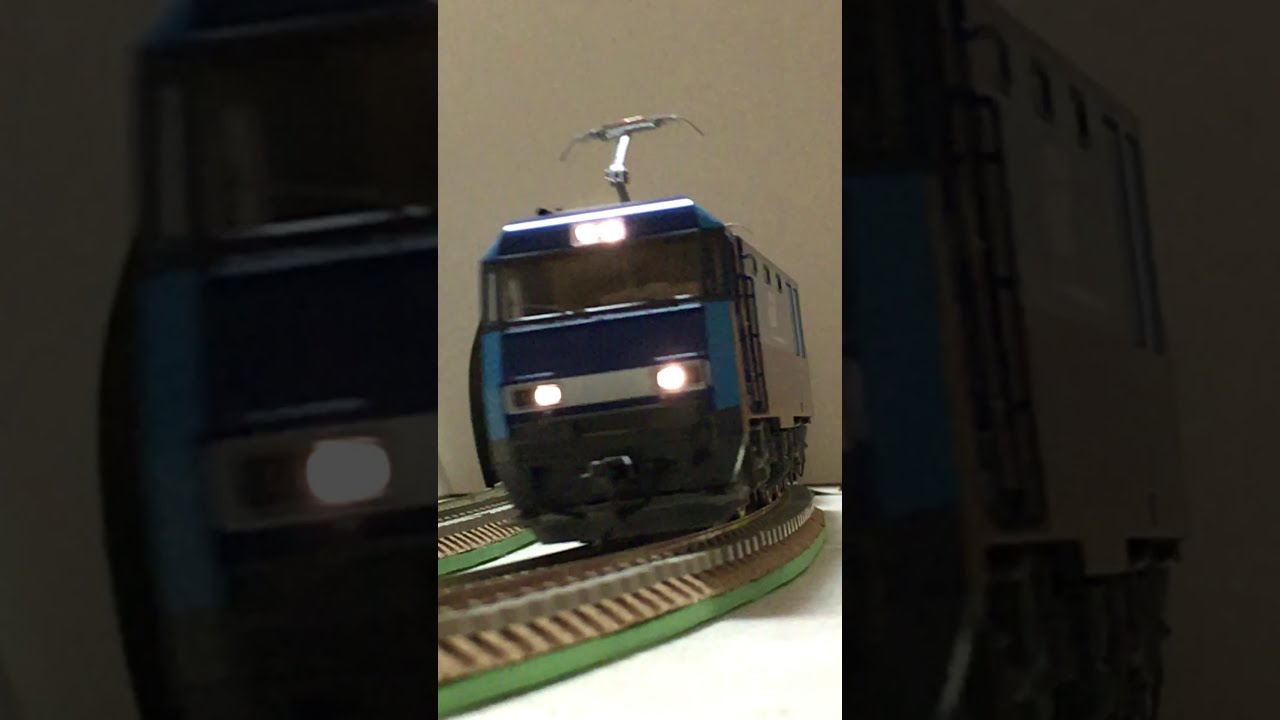 最終値下げ　Nゲージ 鉄道模型 EH200+ タキ1000貨物車両14両 Nゲージ EH200+コキ107+タキ1000 83(82)列車 走行シーン集 - YouTube