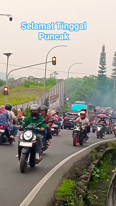 Penuh Cerita Liburan Dipuncak